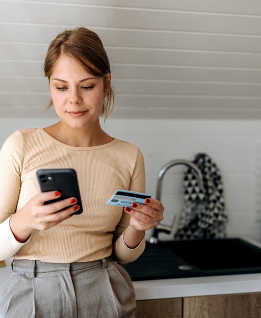 Capital One vs. Chase: Which bank has better credit cards?